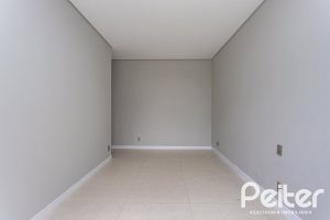 Casa em Condomínio à venda com 174m², 3 dormitórios, 3 suítes, 2 vagas, no bairro Hipica em PORTO ALEGRE