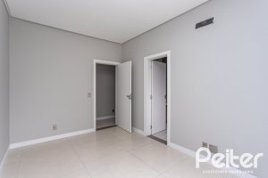 Casa em Condomínio à venda com 174m², 3 dormitórios, 3 suítes, 2 vagas, no bairro Hipica em PORTO ALEGRE