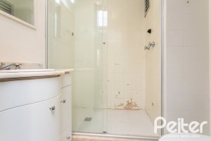 Apartamento à venda com 123m², 3 dormitórios, 1 suíte, 2 vagas, no bairro Ipanema em Porto Alegre