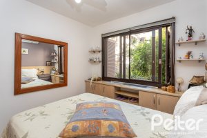 Apartamento à venda com 123m², 3 dormitórios, 1 suíte, 2 vagas, no bairro Ipanema em Porto Alegre