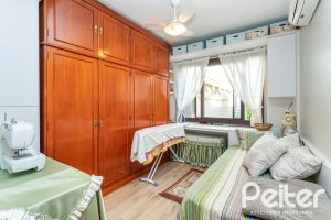 Apartamento à venda com 123m², 3 dormitórios, 1 suíte, 2 vagas, no bairro Ipanema em Porto Alegre