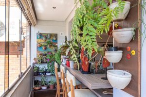 Apartamento à venda com 123m², 3 dormitórios, 1 suíte, 2 vagas, no bairro Ipanema em Porto Alegre