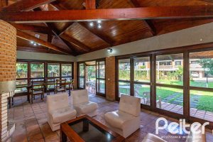 Apartamento à venda com 123m², 3 dormitórios, 1 suíte, 2 vagas, no bairro Ipanema em Porto Alegre