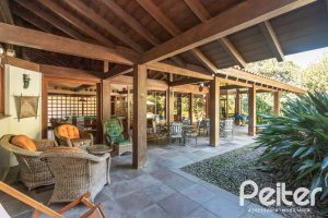 Casa em Condomínio à venda com 701m², 6 dormitórios, 2 suítes, 10 vagas, no bairro Cavalhada em PORTO ALEGRE