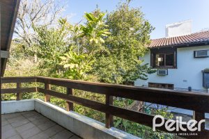 Casa em Condomínio à venda com 701m², 6 dormitórios, 2 suítes, 10 vagas, no bairro Cavalhada em PORTO ALEGRE