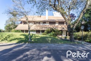 Casa em Condomínio à venda com 701m², 6 dormitórios, 2 suítes, 10 vagas, no bairro Cavalhada em PORTO ALEGRE