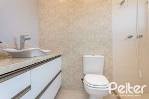 Casa em Condomínio à venda com 136m², 3 dormitórios, 1 suíte, 2 vagas, no bairro Hípica em Porto Alegre