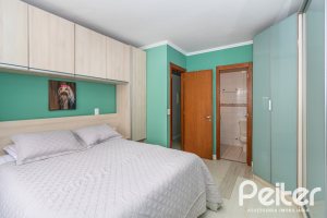 Apartamento à venda com 100m², 3 dormitórios, 1 suíte, 1 vaga, no bairro Cristal em PORTO ALEGRE