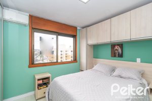 Apartamento à venda com 100m², 3 dormitórios, 1 suíte, 1 vaga, no bairro Cristal em PORTO ALEGRE