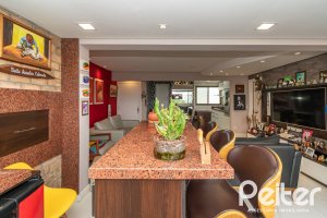 Apartamento à venda com 100m², 3 dormitórios, 1 suíte, 1 vaga, no bairro Cristal em PORTO ALEGRE