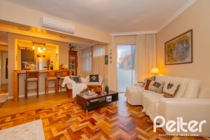 Apartamento à venda com 59m², 2 dormitórios, 1 suíte, 1 vaga, no bairro Cristal em Porto Alegre