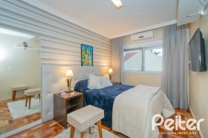 Apartamento à venda com 59m², 2 dormitórios, 1 suíte, 1 vaga, no bairro Cristal em Porto Alegre