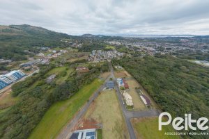 Terreno em condomínio à venda com 277m², no bairro Campo Novo em Porto Alegre