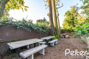 Casa à venda com 650m², 5 dormitórios, 5 suítes, 5 vagas, no bairro Vila Assunção em Porto Alegre