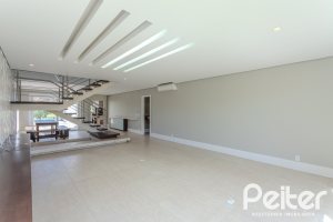 Casa em Condomínio à venda com 270m², 3 dormitórios, 2 suítes, 3 vagas, no bairro Terra Ville em PORTO ALEGRE