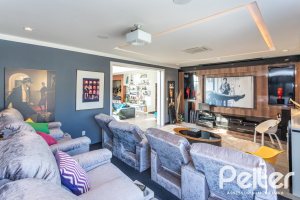 Casa em Condomínio à venda com 510m², 4 dormitórios, 4 suítes, 6 vagas, no bairro Terra Ville em PORTO ALEGRE