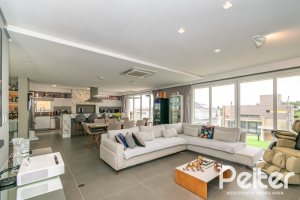 Casa em Condomínio à venda com 295m², 3 dormitórios, 3 suítes, 4 vagas, no bairro Alphaville em PORTO ALEGRE