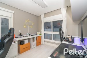 Casa em Condomínio à venda com 295m², 3 dormitórios, 3 suítes, 4 vagas, no bairro Alphaville em PORTO ALEGRE
