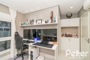 Casa em Condomínio à venda com 295m², 3 dormitórios, 3 suítes, 4 vagas, no bairro Alphaville em PORTO ALEGRE