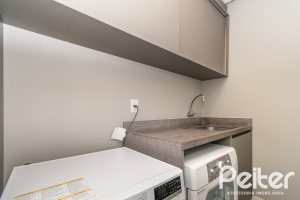 Casa em Condomínio à venda com 295m², 3 dormitórios, 3 suítes, 4 vagas, no bairro Alphaville em PORTO ALEGRE