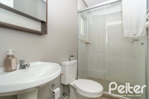 Casa em Condomínio à venda com 295m², 3 dormitórios, 3 suítes, 4 vagas, no bairro Alphaville em PORTO ALEGRE