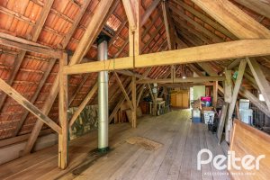 Casa à venda com 374m², 4 dormitórios, 2 suítes, 4 vagas, no bairro Vila Assunção em Porto Alegre