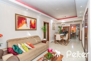 Apartamento à venda com 80m², 3 dormitórios, no bairro Nonoai em Porto Alegre