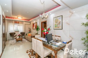 Apartamento à venda com 80m², 3 dormitórios, no bairro Nonoai em Porto Alegre