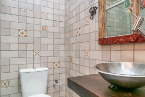 Casa à venda com 231m², 3 dormitórios, 1 suíte, 2 vagas, no bairro Ipanema em Porto Alegre