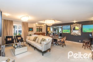 Casa em Condomínio à venda com 592m², 3 dormitórios, 3 suítes, 4 vagas, no bairro Terra Ville em PORTO ALEGRE