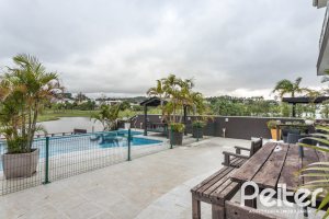 Casa em Condomínio à venda com 506m², 4 dormitórios, 4 suítes, 4 vagas, no bairro Terra Ville em Porto Alegre