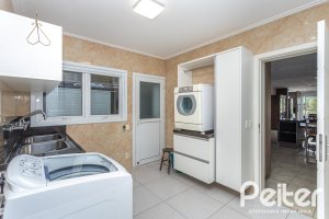 Casa em Condomínio à venda com 506m², 4 dormitórios, 4 suítes, 4 vagas, no bairro Terra Ville em Porto Alegre