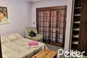 Casa em Condomínio à venda com 190m², 3 dormitórios, 1 suíte, 2 vagas, no bairro Ipanema em Porto Alegre