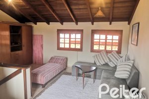 Casa em Condomínio à venda com 190m², 3 dormitórios, 1 suíte, 2 vagas, no bairro Ipanema em Porto Alegre