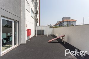 Apartamento à venda com 59m², 2 dormitórios, 1 suíte, 1 vaga, no bairro Jardim do Salso em Porto Alegre