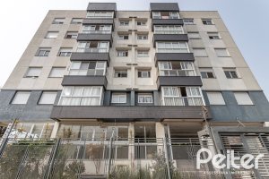 Apartamento à venda com 70m², 2 dormitórios, 1 suíte, 2 vagas, no bairro Cristal em Porto Alegre
