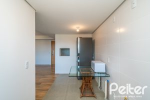 Apartamento à venda com 103m², 3 dormitórios, 1 suíte, 2 vagas, no bairro Tristeza em PORTO ALEGRE