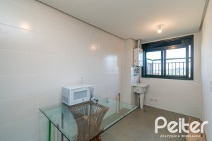 Apartamento à venda com 103m², 3 dormitórios, 1 suíte, 2 vagas, no bairro Tristeza em PORTO ALEGRE