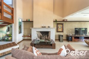 Casa em Condomínio à venda com 386m², 4 dormitórios, 4 suítes, 4 vagas, no bairro Terra Ville em PORTO ALEGRE