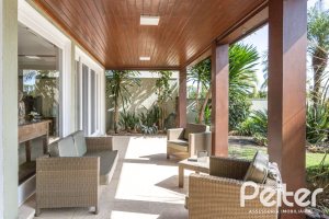 Casa em Condomínio à venda com 386m², 4 dormitórios, 4 suítes, 4 vagas, no bairro Terra Ville em PORTO ALEGRE