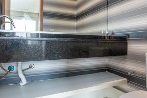 Apartamento à venda com 91m², 3 dormitórios, 1 suíte, 2 vagas, no bairro Tristeza em PORTO ALEGRE