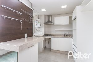 Apartamento à venda com 91m², 3 dormitórios, 1 suíte, 2 vagas, no bairro Tristeza em PORTO ALEGRE