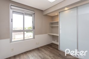 Apartamento à venda com 91m², 3 dormitórios, 1 suíte, 2 vagas, no bairro Tristeza em PORTO ALEGRE