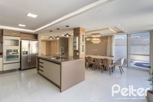 Casa em Condomínio à venda com 312m², 4 dormitórios, 4 suítes, 4 vagas, no bairro Hipica em PORTO ALEGRE