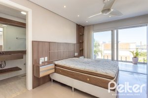 Casa em Condomínio à venda com 312m², 4 dormitórios, 4 suítes, 4 vagas, no bairro Hipica em PORTO ALEGRE