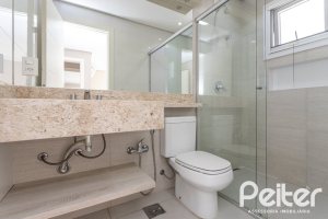 Casa em Condomínio à venda com 312m², 4 dormitórios, 4 suítes, 4 vagas, no bairro Hipica em PORTO ALEGRE