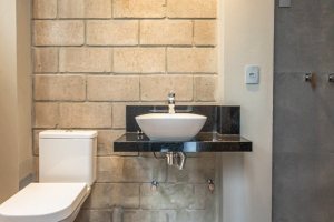  à venda, no bairro  em 