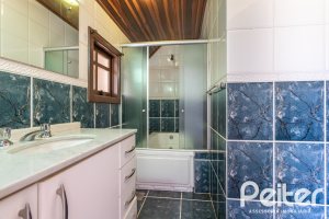  à venda, no bairro  em 