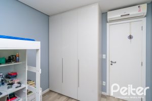 Casa em Condomínio à venda com 167m², 3 dormitórios, 1 suíte, 2 vagas, no bairro Ipanema em PORTO ALEGRE