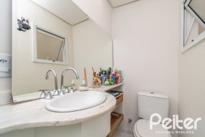 Casa em Condomínio à venda com 167m², 3 dormitórios, 1 suíte, 2 vagas, no bairro Ipanema em PORTO ALEGRE